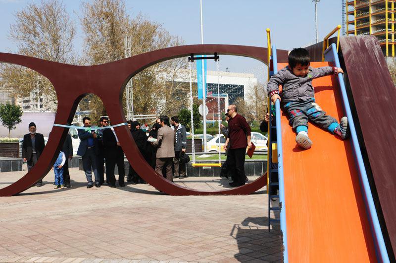 گزارش میدانی از افتتاح المان نوروزی نور دیده در مشهد