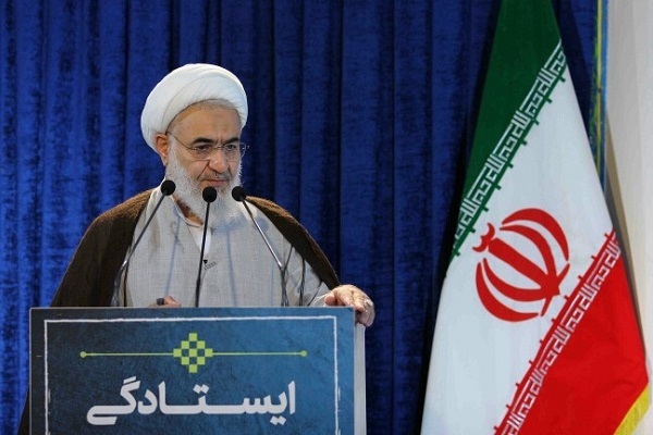 امریکایی که حامی ترور ۱۷هزار ایرانیست اجازه ادعای حقوق بشر را ندارد