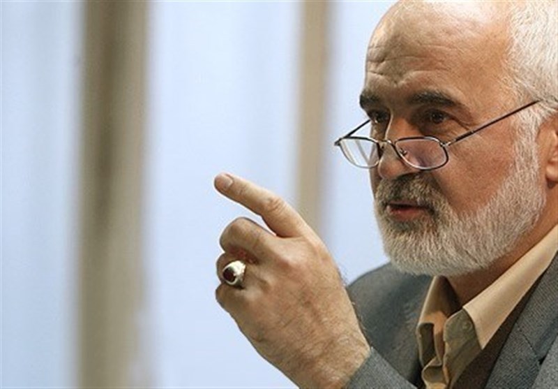 حمله شدید رئیس دیده بان شفافیت به نهادهای نظارتی و امنیتی ! / تاجگردون به زندان می رود!