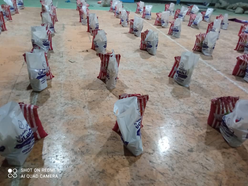 مرحله ای دیگر از کمک های مومنانه در لنده با حمایت ستاد اجرایی فرمان حضرت امام (ره)+تصاویر مرحله ای دیگر از کمک های مومنانه در لنده با حمایت ستاد اجرایی فرمان حضرت امام (ره)+تصاویر