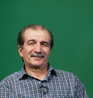 غریب در شبکه چهار سیما نقد می شود