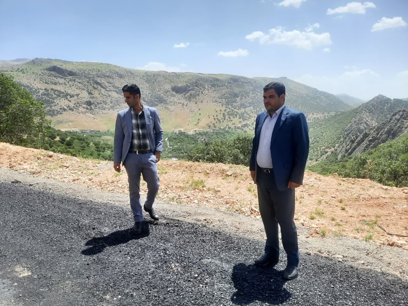 بازدید بخشدار مرکزی از طرحهای عمرانی روستایی مارکون بازدید بخشدار مرکزی از طرحهای عمرانی روستایی مارکون