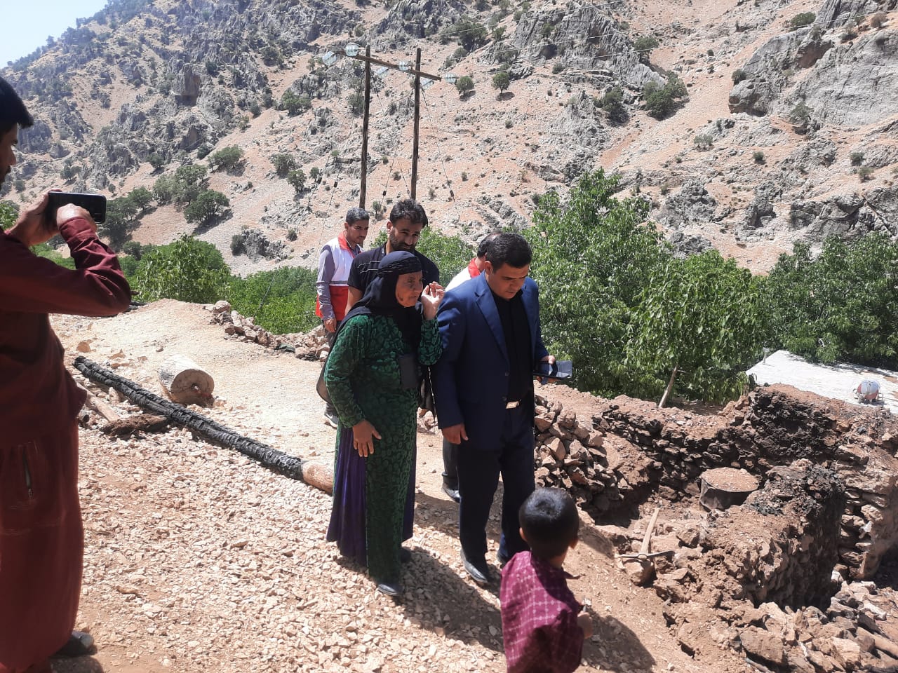 آتش زندگی خانواده روستایی را خاکستر کرد + تصاویر