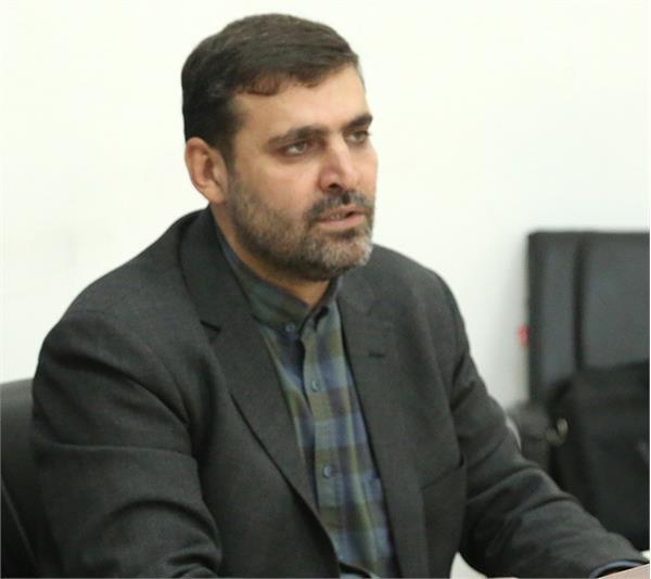 از بانوان شاغل در ادارات که چادر را به عنوان حجاب برتر انتخاب نموده اند، تجلیل شود