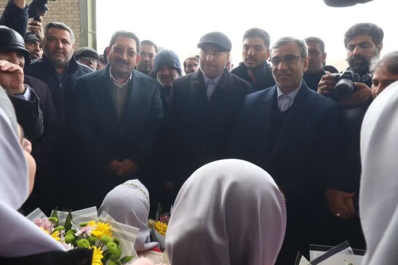 مجتمع فرآوری «کائولن» تربتحیدریه افتتاح شد+ فیلم مجتمع فرآوری «کائولن» تربتحیدریه افتتاح شد+ فیلم