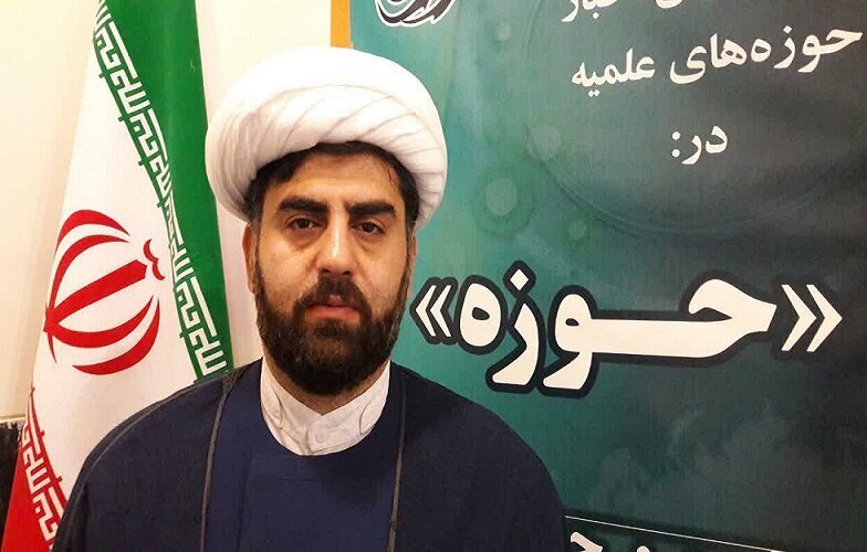 اعتکاف فرصتی برای هویت سازی و ساختن شخصیت معنوی در معتکفین است اعتکاف فرصتی برای هویت سازی و ساختن شخصیت معنوی در معتکفین است