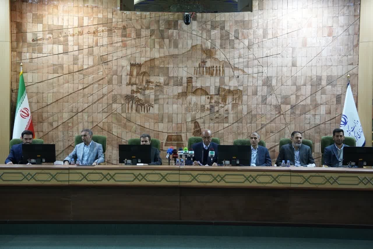 توسعه متوازن، ارتقای شاخصها و امیدآفرینی اولویتهای استان است توسعه متوازن، ارتقای شاخصها و امیدآفرینی اولویتهای استان است