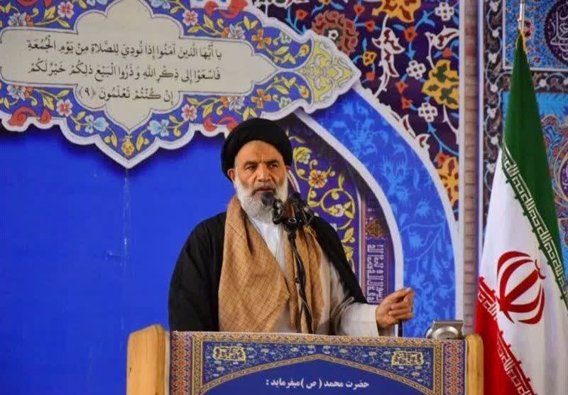 حضور مردم در راهپیمایی نشانه افتخار نظام است حضور مردم در راهپیمایی نشانه افتخار نظام است