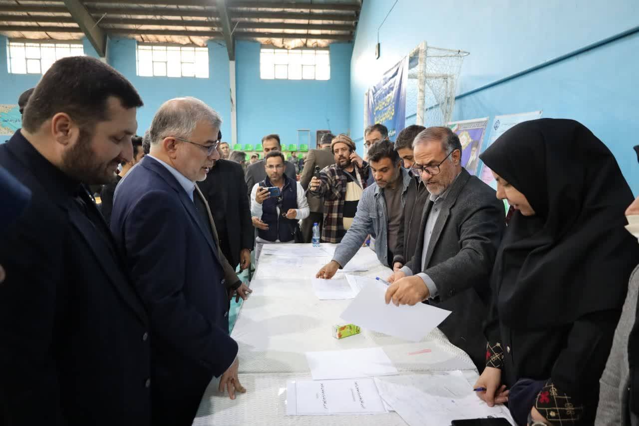 «رویداد بزرگ اشتغال در استان البرز» گامی موثر برای ایجاد ارتباط بین کارجویان و کارفرمایان است