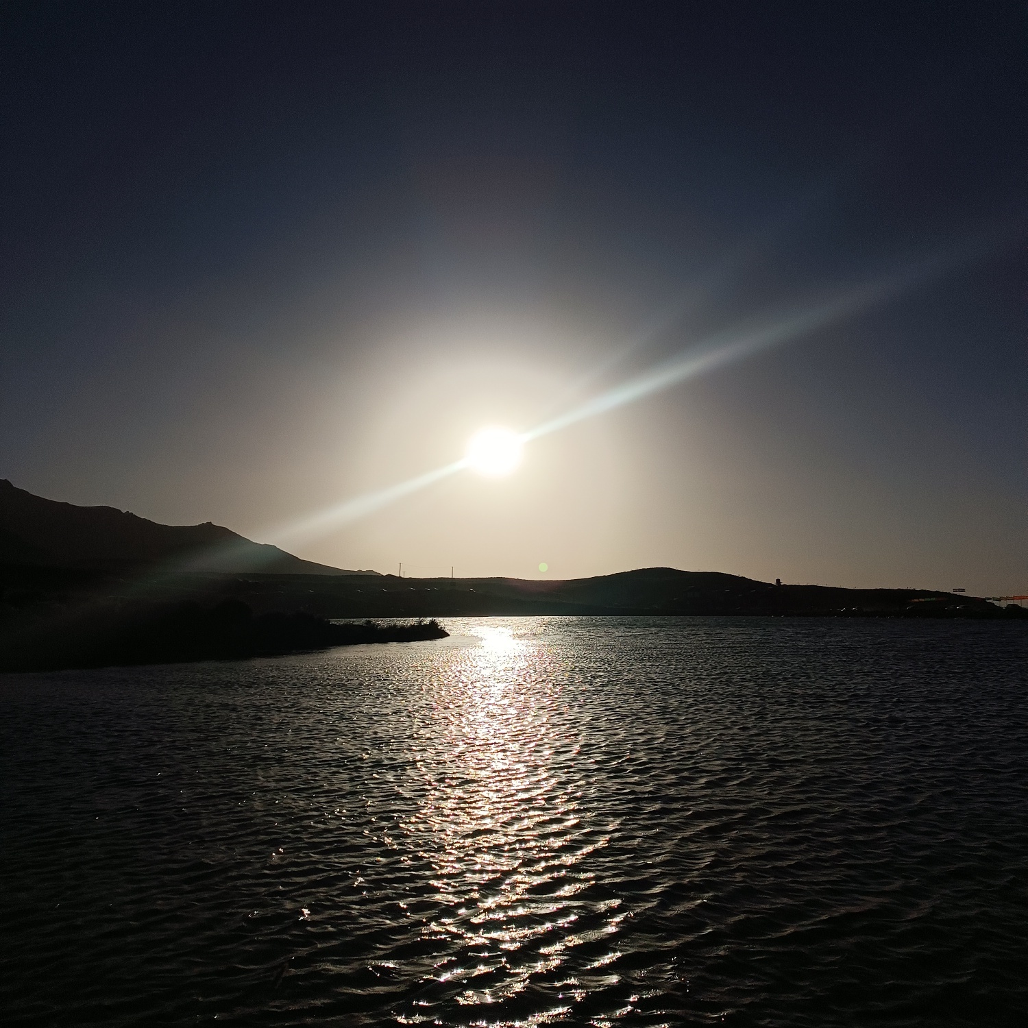 خنک‌ترین منطقه کرمان با شهرت جهانی در عطر و طعم گلاب‌/لاله‌زار نامزد شایسته