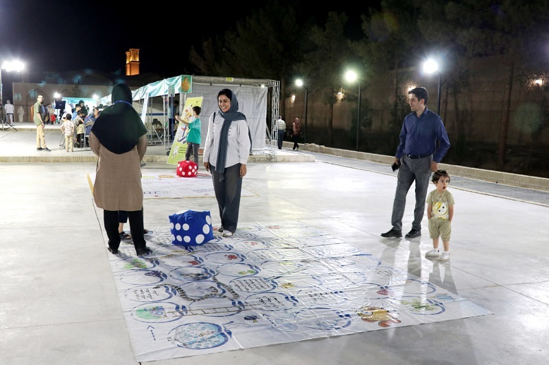 آغاز پرشور اختتامیه سپاس آب با استقبال چشم‌گیر مردمی