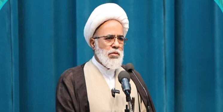 بیحجابی علنی برافراشتن پرچم معصیت در برابر خداست بیحجابی علنی برافراشتن پرچم معصیت در برابر خداست