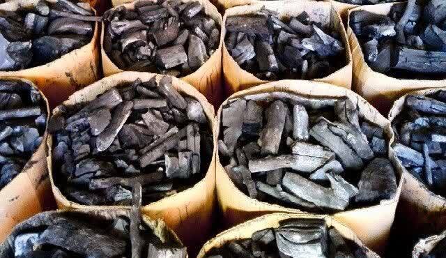 ذغال‌های قاچاق به مقصد نرسید