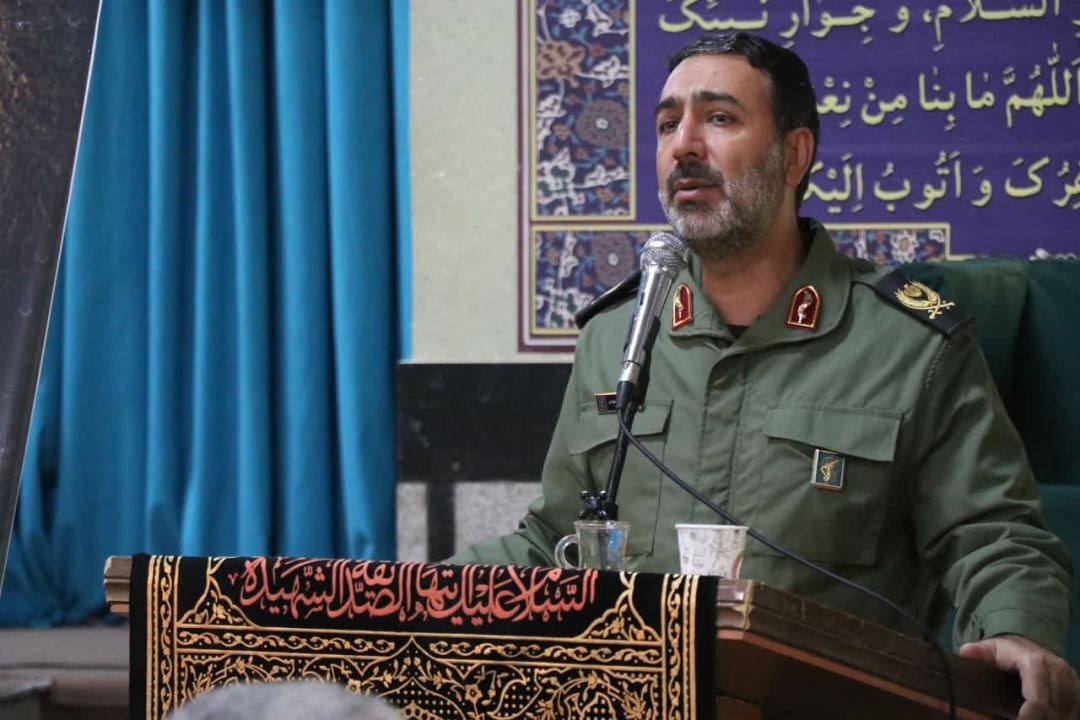 جوانان، آیندهسازان کشور و مدافعان آرمانهای انقلاب اسلامی هستند جوانان، آیندهسازان کشور و مدافعان آرمانهای انقلاب اسلامی هستند