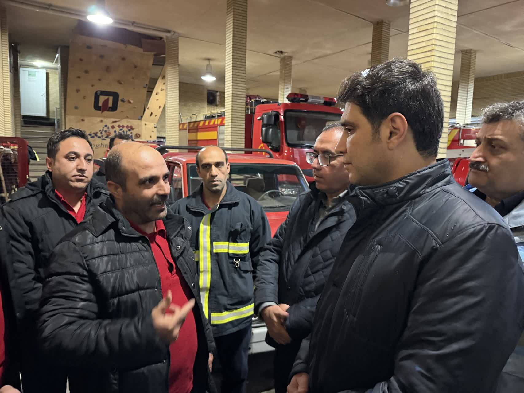  بازدید سرزده استاندار کردستان از مراکز خدمات‌رسان در نیمه‌شب/ تأکید بر آمادگی کامل در برابر موج جدید بارش‌ها