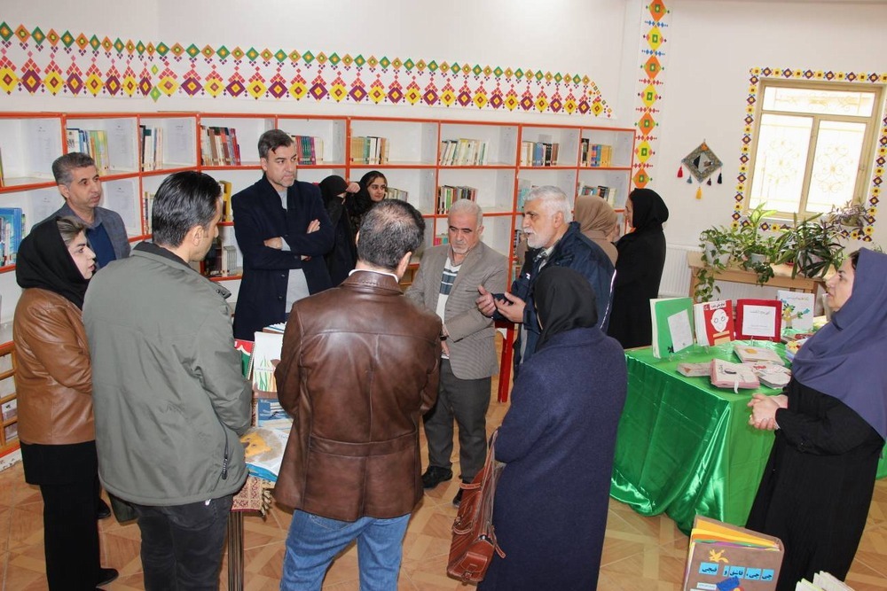 افتتاح نخستین نمایشگاه کتابهای حسی و لمسی ویژه کودکان با نیازهای ویژه در سنندج + تصاویر افتتاح نخستین نمایشگاه کتابهای حسی و لمسی ویژه کودکان با نیازهای ویژه در سنندج + تصاویر