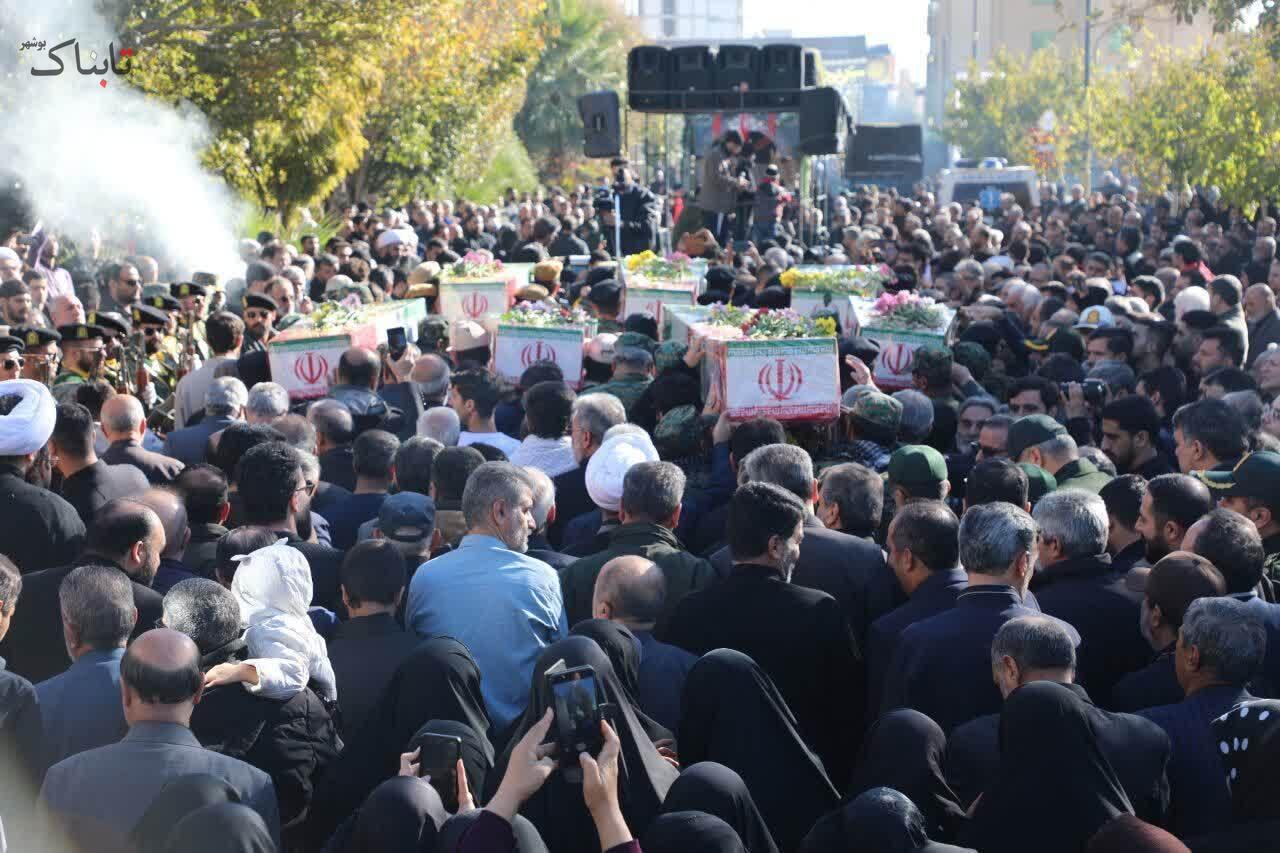 تشییع پیکر مطهر ۸ شهید گمنام در سمنان تشییع پیکر مطهر ۸ شهید گمنام در سمنان